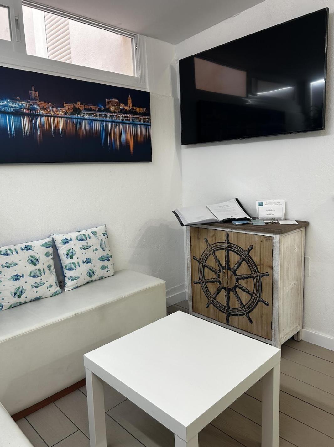 Wonderstays Apartamentos Maribel Malaga Zewnętrze zdjęcie