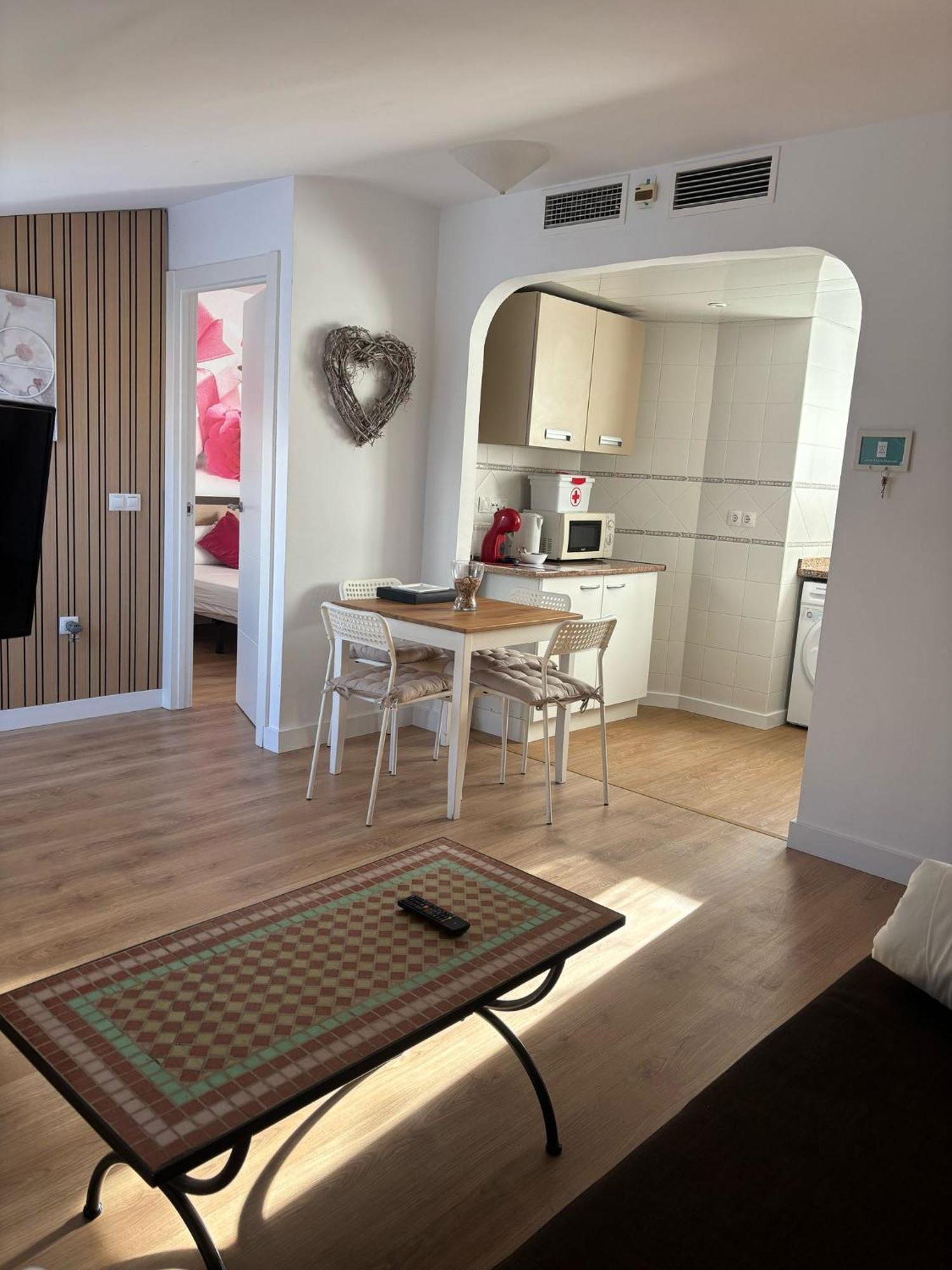 Wonderstays Apartamentos Maribel Malaga Zewnętrze zdjęcie